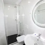 بيت ضيافة Nika ساراندا