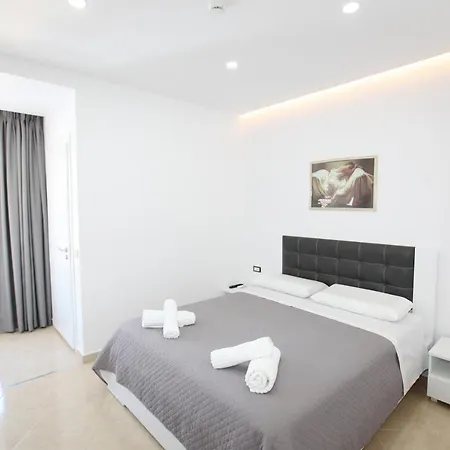 Nika Casa de hóspedes Sarandë