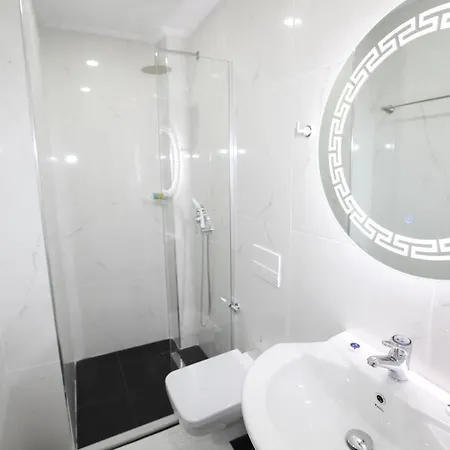 Pensión Nika Sarandë