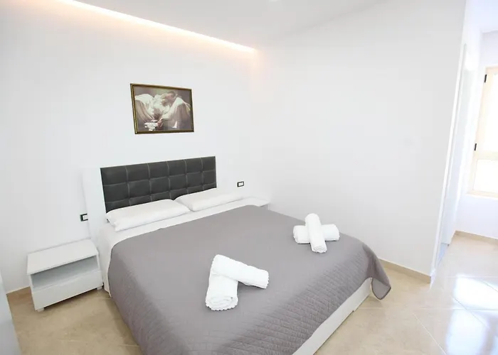 Nika Πανσιόν 3*