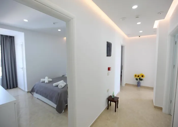 Nika Πανσιόν 3*