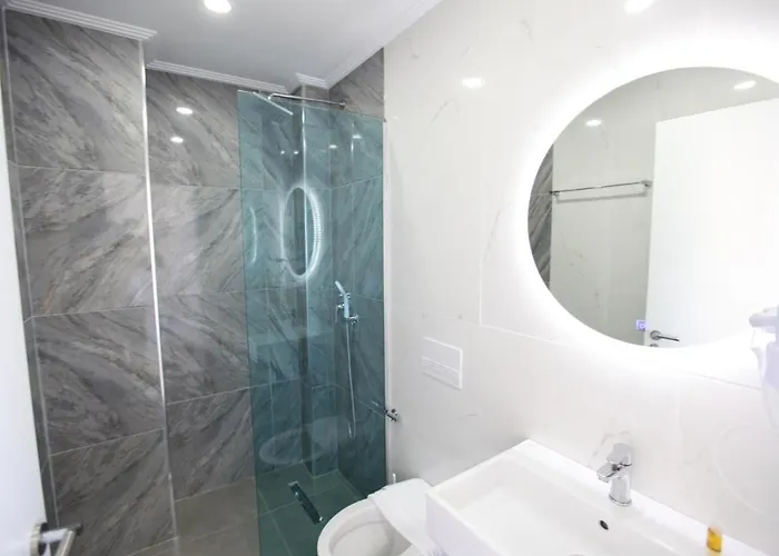 Πανσιόν Nika Σαράντα