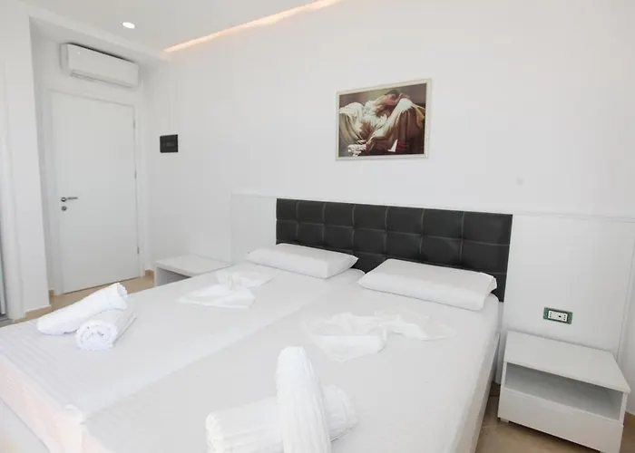 Nika Πανσιόν 3*